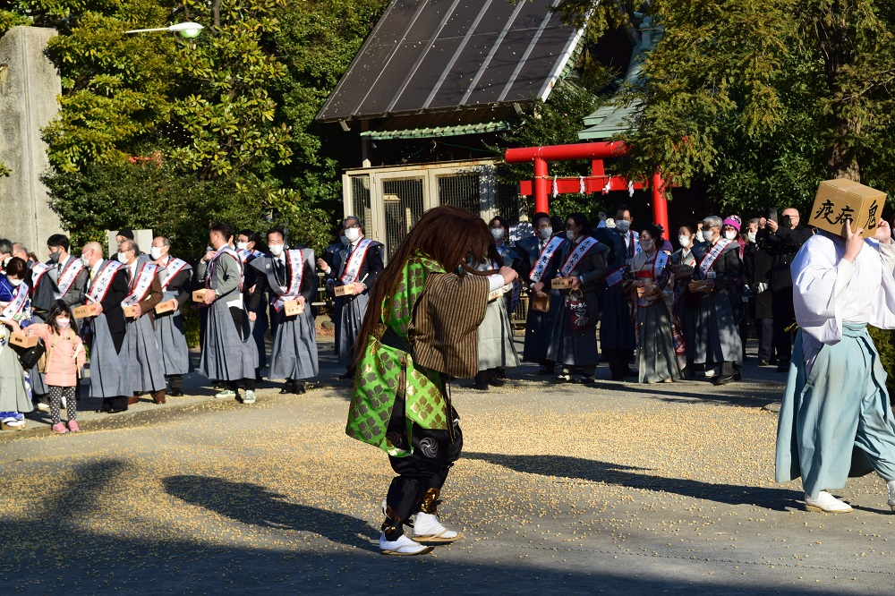 稲毛神社節分祭に福物を奉納